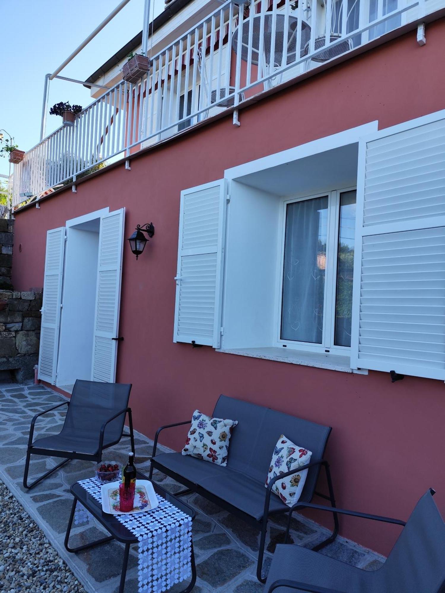 La Casa Di Giada, Appartamento In Villetta Con Aria Condizionata, Wi-Fi E Parcheggio Gratuito Poggi Экстерьер фото
